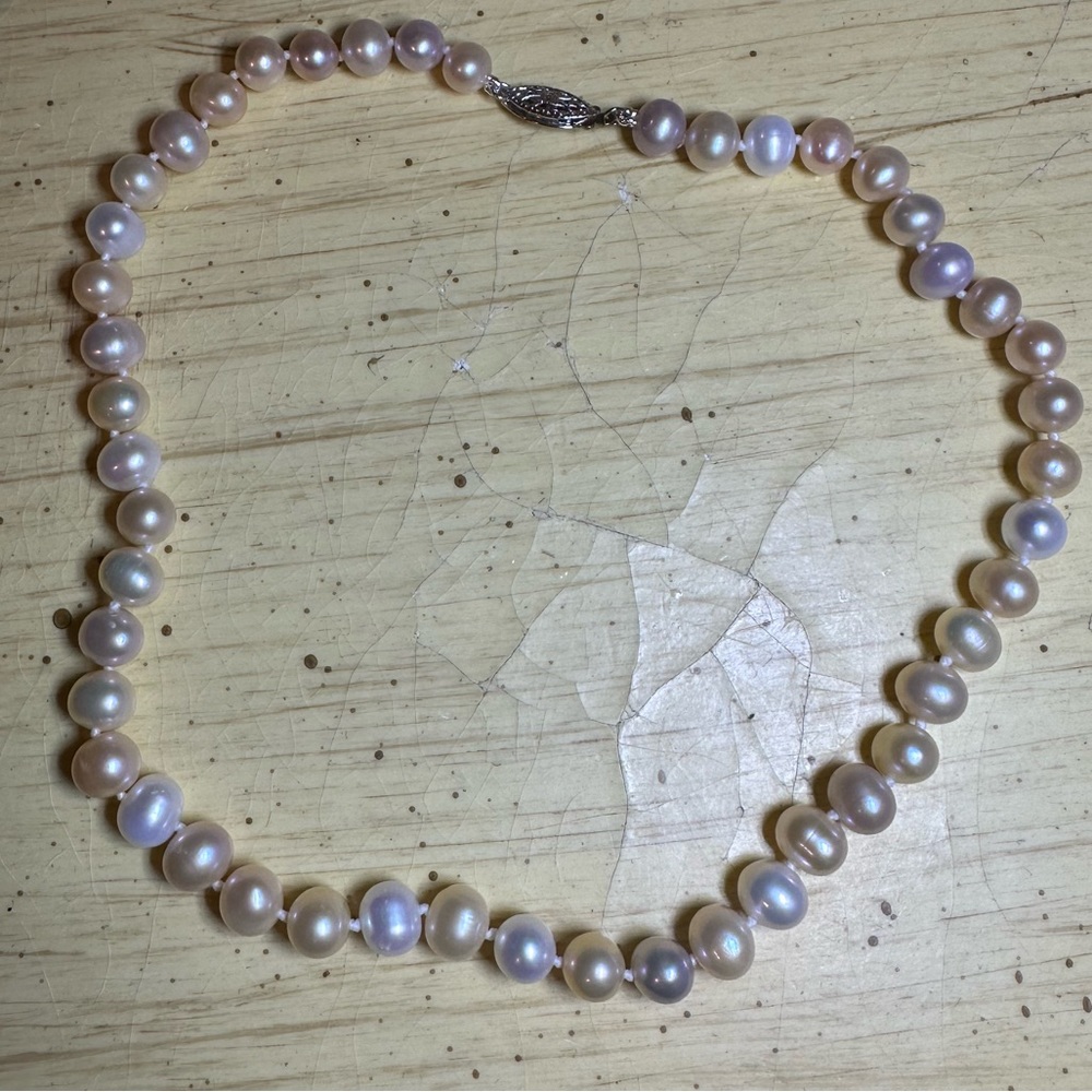 Fresh Water Pearl Necklace
